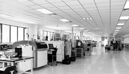 儀表所SMT生產(chǎn)線一角